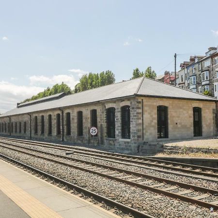 휫비 Blue Peter Engine Shed 아파트 외부 사진